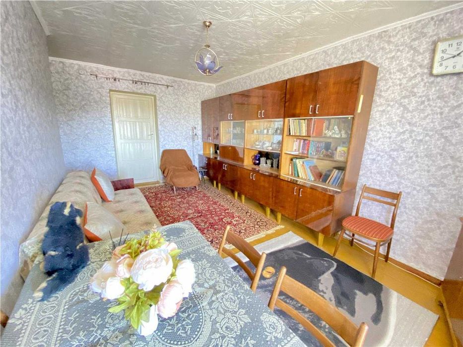 / Продам 3х ком квартиру Абая 11, ТОРГ