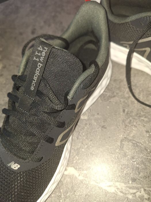 Adidasi New Balance nr 41- 41,5