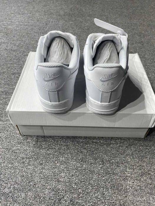 Nike Air Force 1 Triple White (36-47)