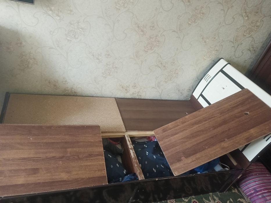 Қолданылған кровать