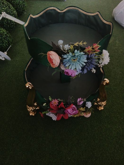 To'y marosimlar uchun sandiqlar to'plami