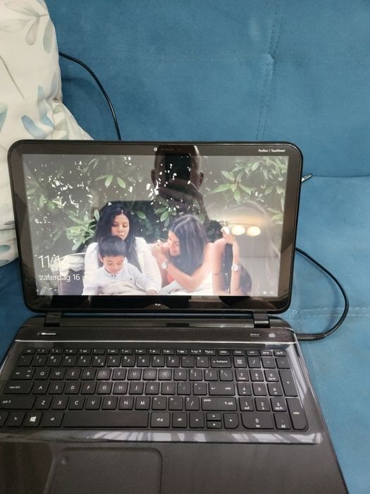 лап топ HP Touch Smart 15'