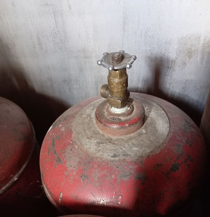 Газовые баллоны!