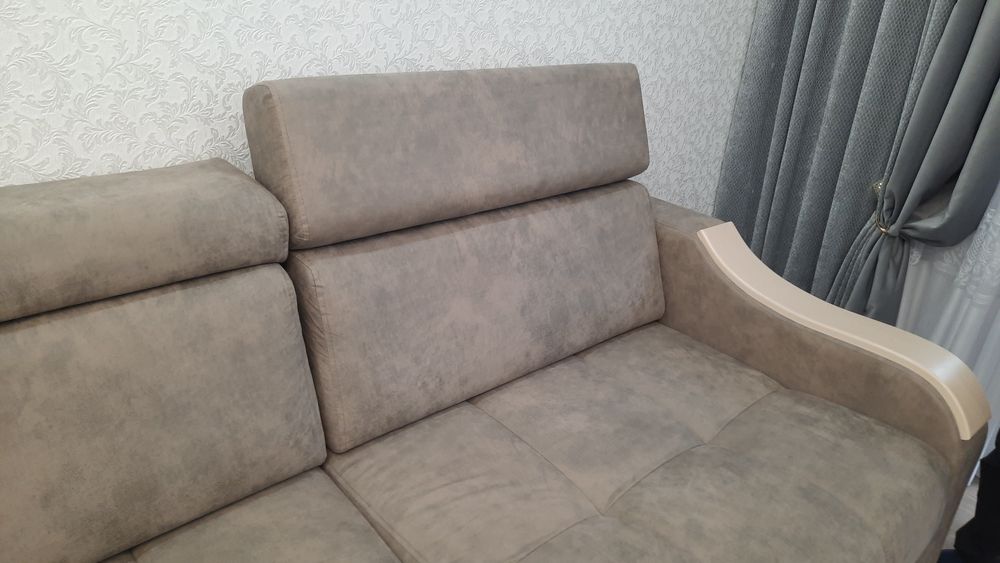 Продам современный диван