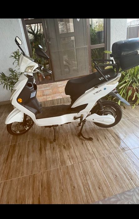 Vând scuter electric