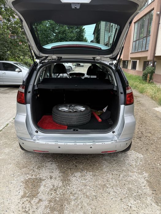 Citroen C4 Picasso 2011 ~ 2.0HDi 150 CP ~ Estetic Top~ Cutie Defectă