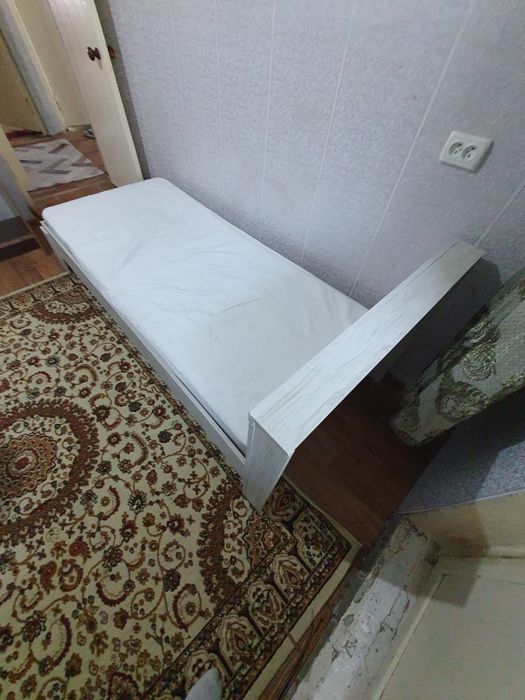 Продам кровать в хорошем состоянии