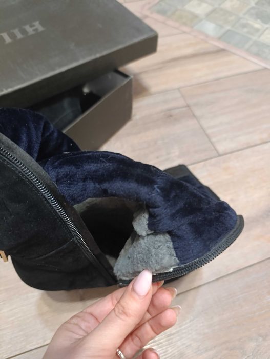 Зимние сапоги замшевые