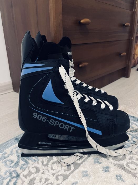 продам коньки размер 41