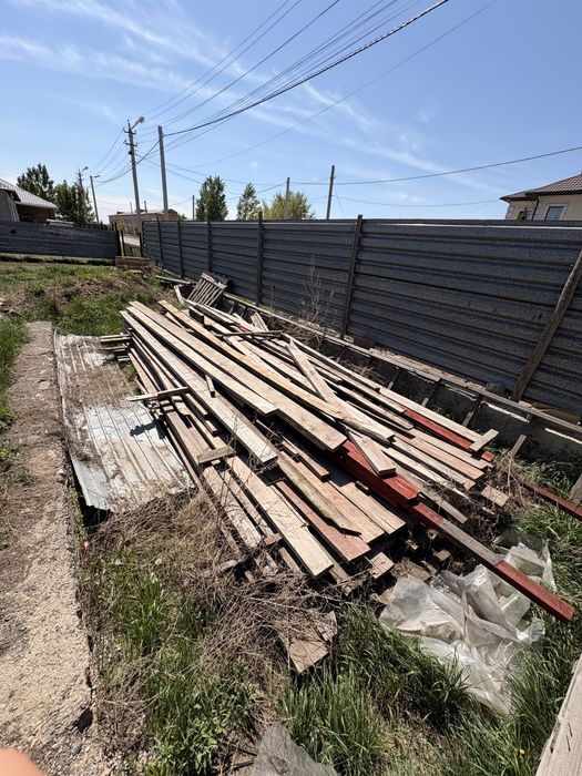 Продам доски в хорошем состояние