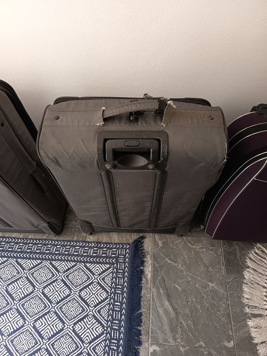 Vând trolere diferite dimensiuni