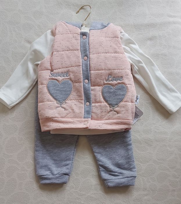 Бебешки комплект 12 м.