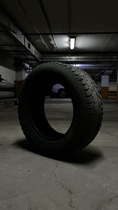 Продам зимние шины Hankook