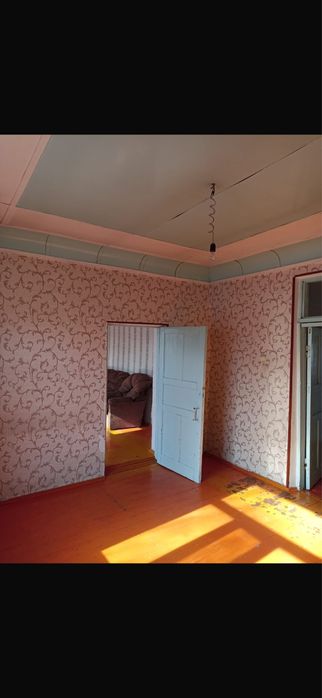 Жер үй сатылады!!