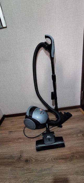 Пылесос LG turbo v -4063 htu