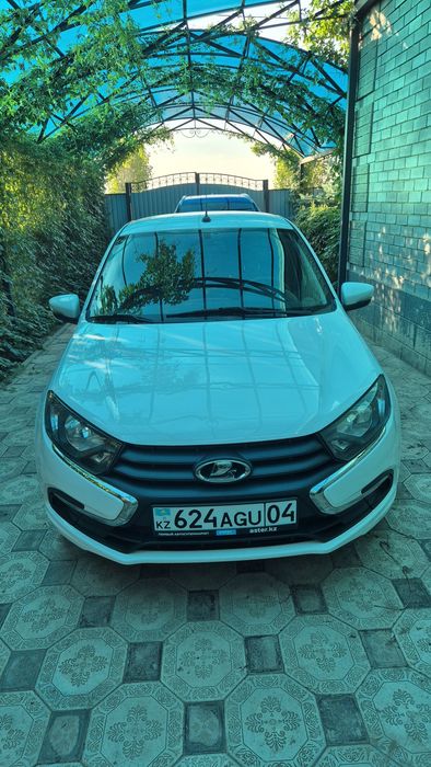 Lada Granta 2023 газ бензин