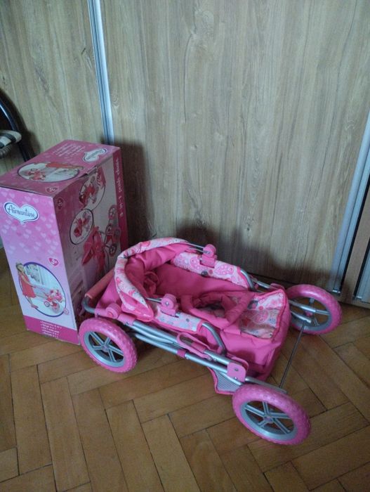 Vând Cărucior pentru plimbat  păpuși