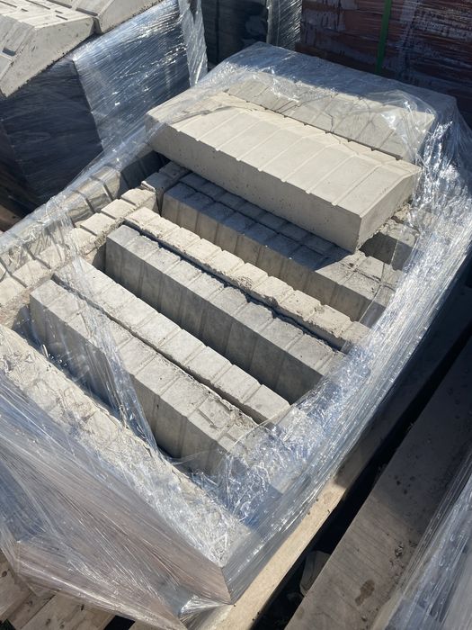 Брусчатка, поребрик