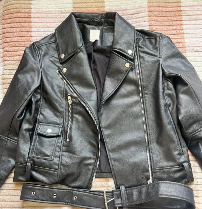 Продаю кожаную куртку