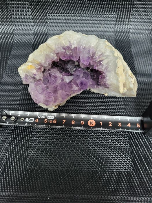 Коллекционный минерал