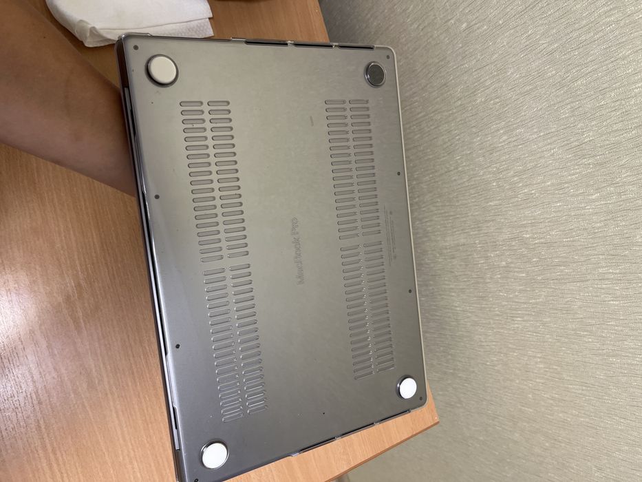 MacBook Pro 16″ (2021)