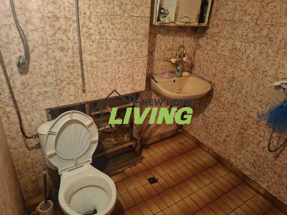 Продава се Двустаен апартамент в Пловдив, Кючук Париж - 60 кв.м за 876 €/кв.м - Снимка #9