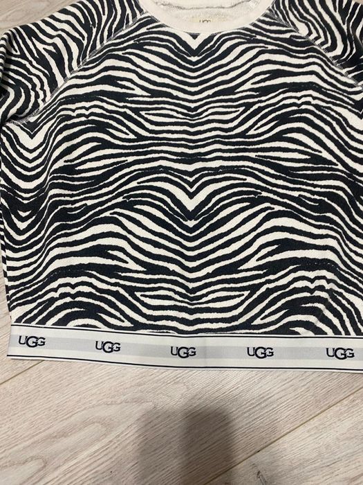 Bluză UGG superbă , originală