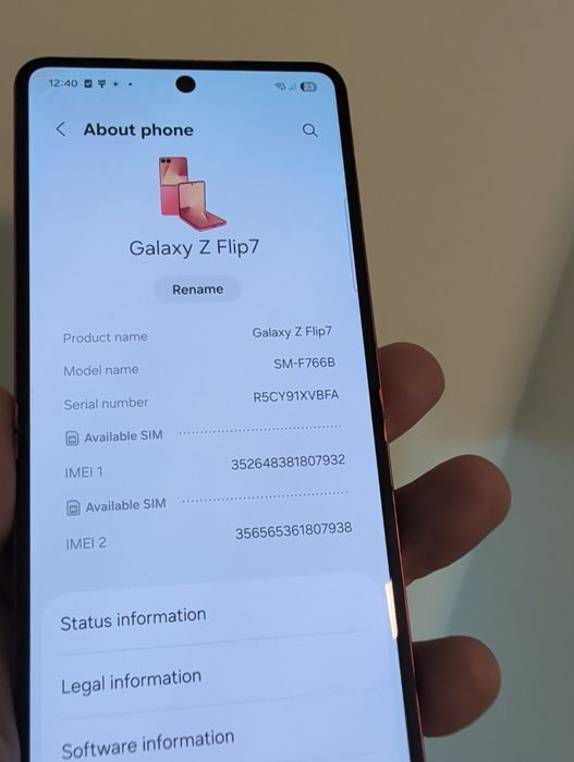 Telefon Samsung Galaxy Flip 7 512GB stare perfecta
