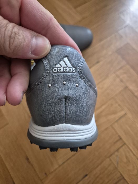 Маратонки Адидас