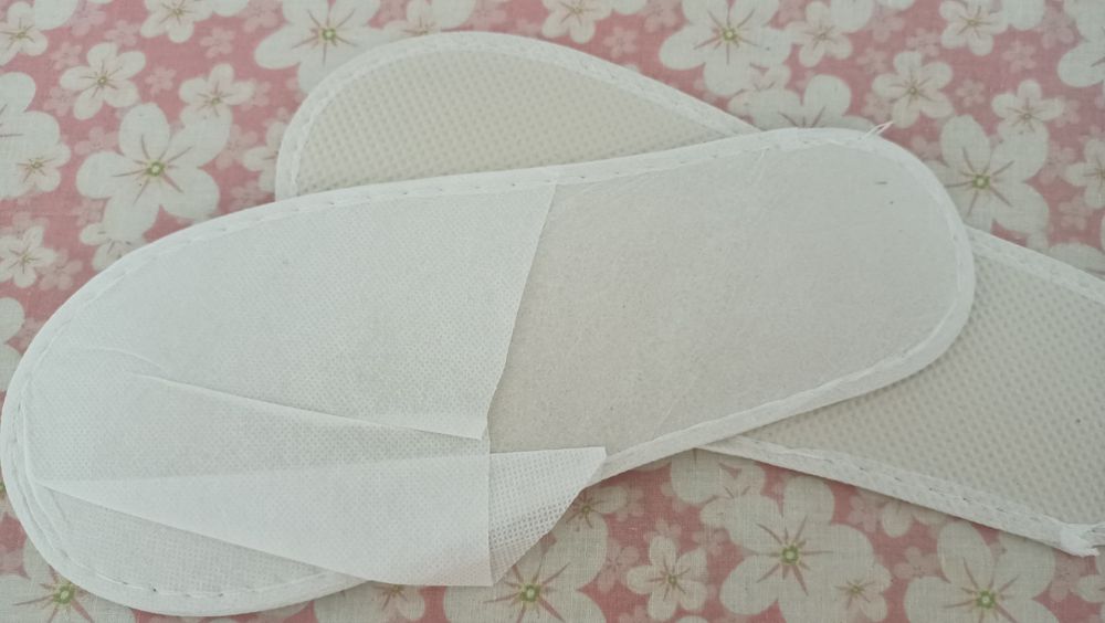 Одноразовые тапочки