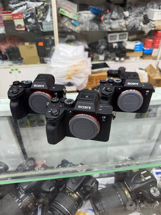Sony A 7 S III body idealnisi 2050 $