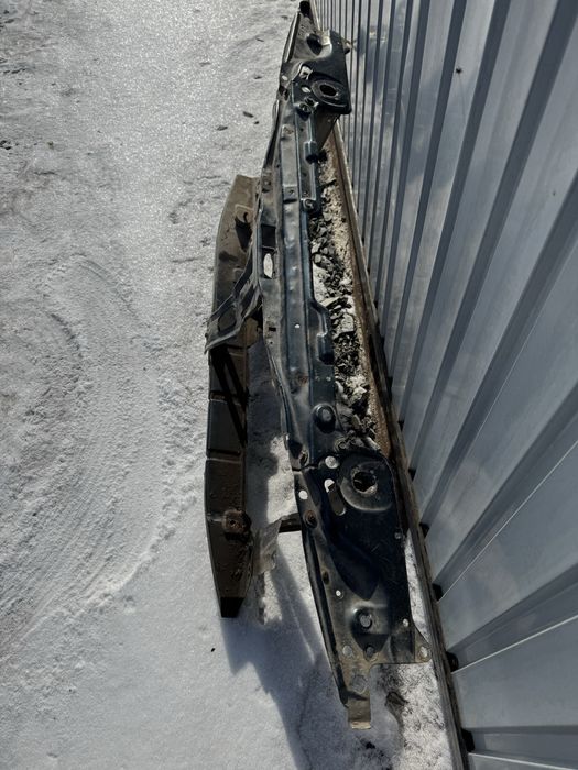 Телевизор ауди 80 б3