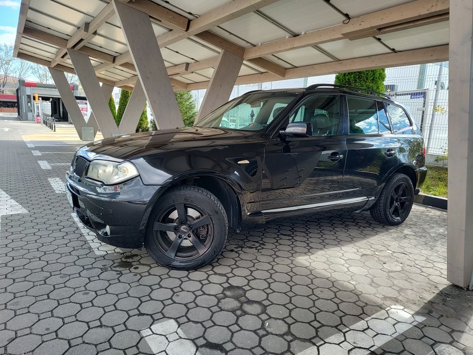 BMW X3 3.0 d 204 cp Trapa panoramică.