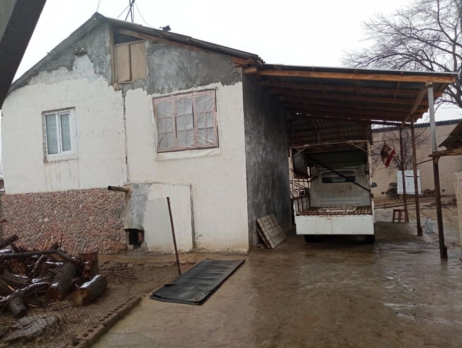 Uy sotiladi Piskent tumani Oʻzbekiston j/x