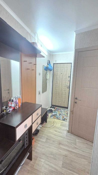 Продам 2х комн кв Есет батыра
