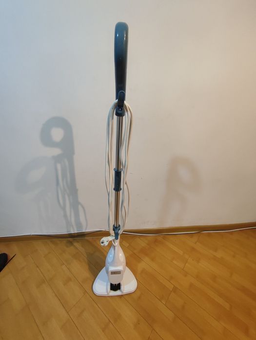 Aparat mop de curățat cu aburi