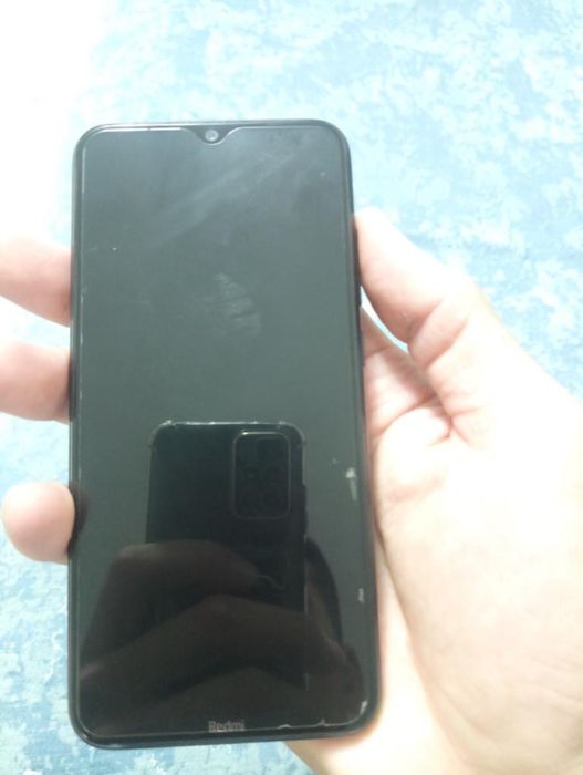 Продам Redmi Note 8 в хорошем состоянии