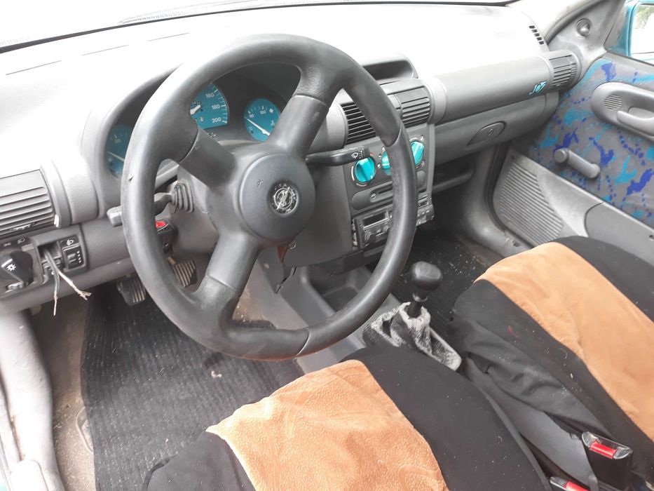 Опел  корса  б  1.2