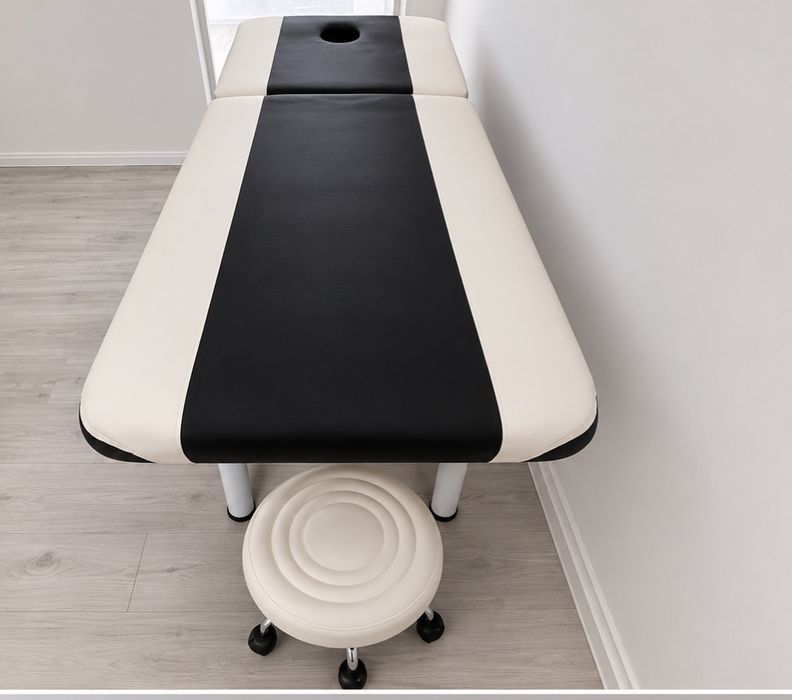 Masa masaj sau cosmetica cu scaun cadou