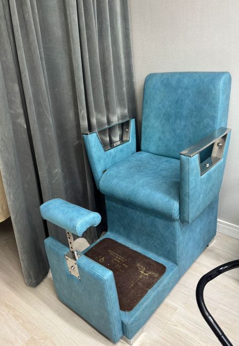 Педикюрное кресло