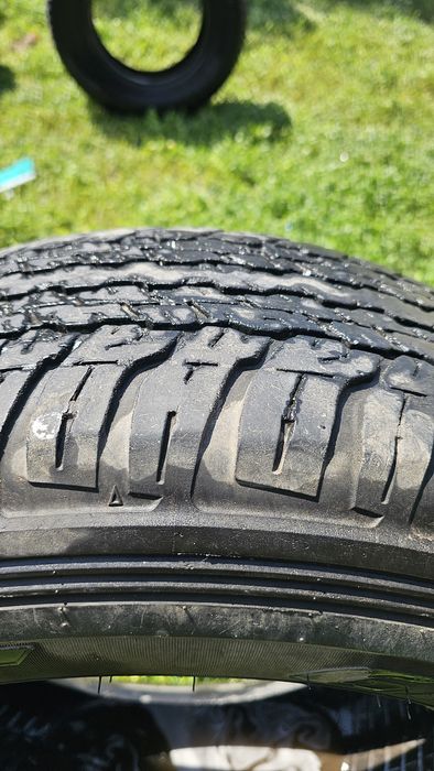 Продам два комплекта резины 265/65 R17