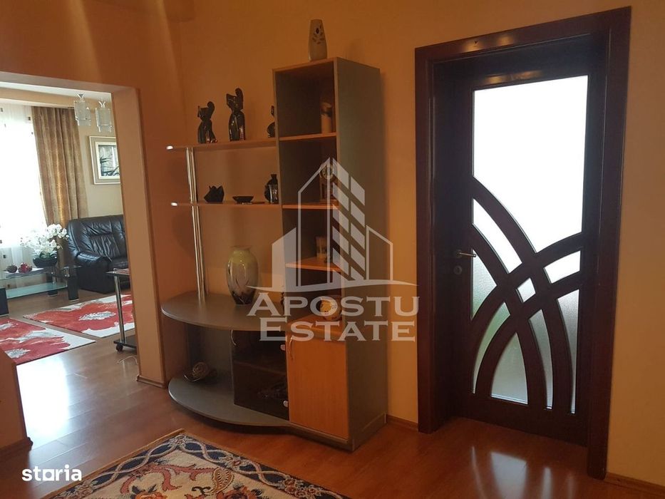 Apartament cu 3 camere de vanzare in zona Tipografilor, Timisoara