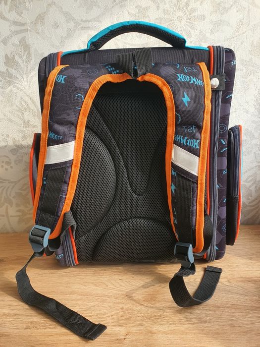 Школьный рюкзак для начальных классов, б/у