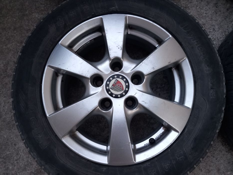 Оригинални Алу джанти 15цола за.vw.Golf 5.6.Touran.passat.skoda.5×112.