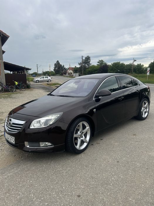 Insignia 2L 4x4 Opc Line