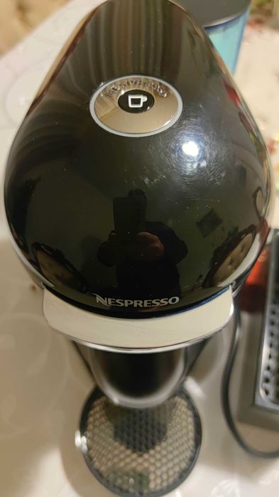 Кафе машина Nespresso veturo plus megamix