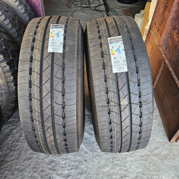 Нови тежкотоварни гуми 385/65R22.5 Goodyear KMaX S Gen-3 HL 164K 158L DOT4925 made in Luxembourg