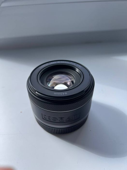 Canon 50mm обектив