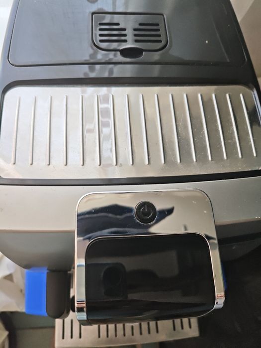 Espressor automat De'Longhi Dinamica