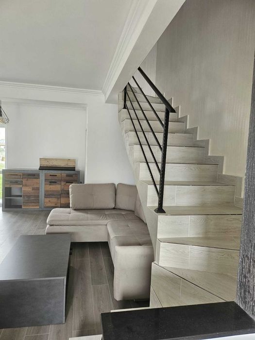 Casa moderna la cheie Sânpetru